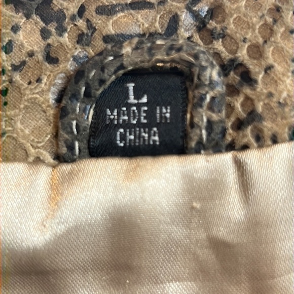 𝅺Rogue Genuine Leather Printed Snakeskin Zip Up Cropped Jacket Size L - Picture 11 of 15